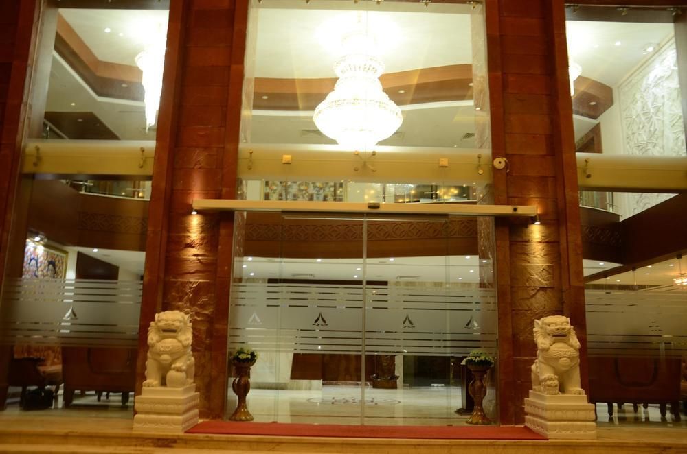 Oyo Rooms Salem Railway Station Buitenkant foto